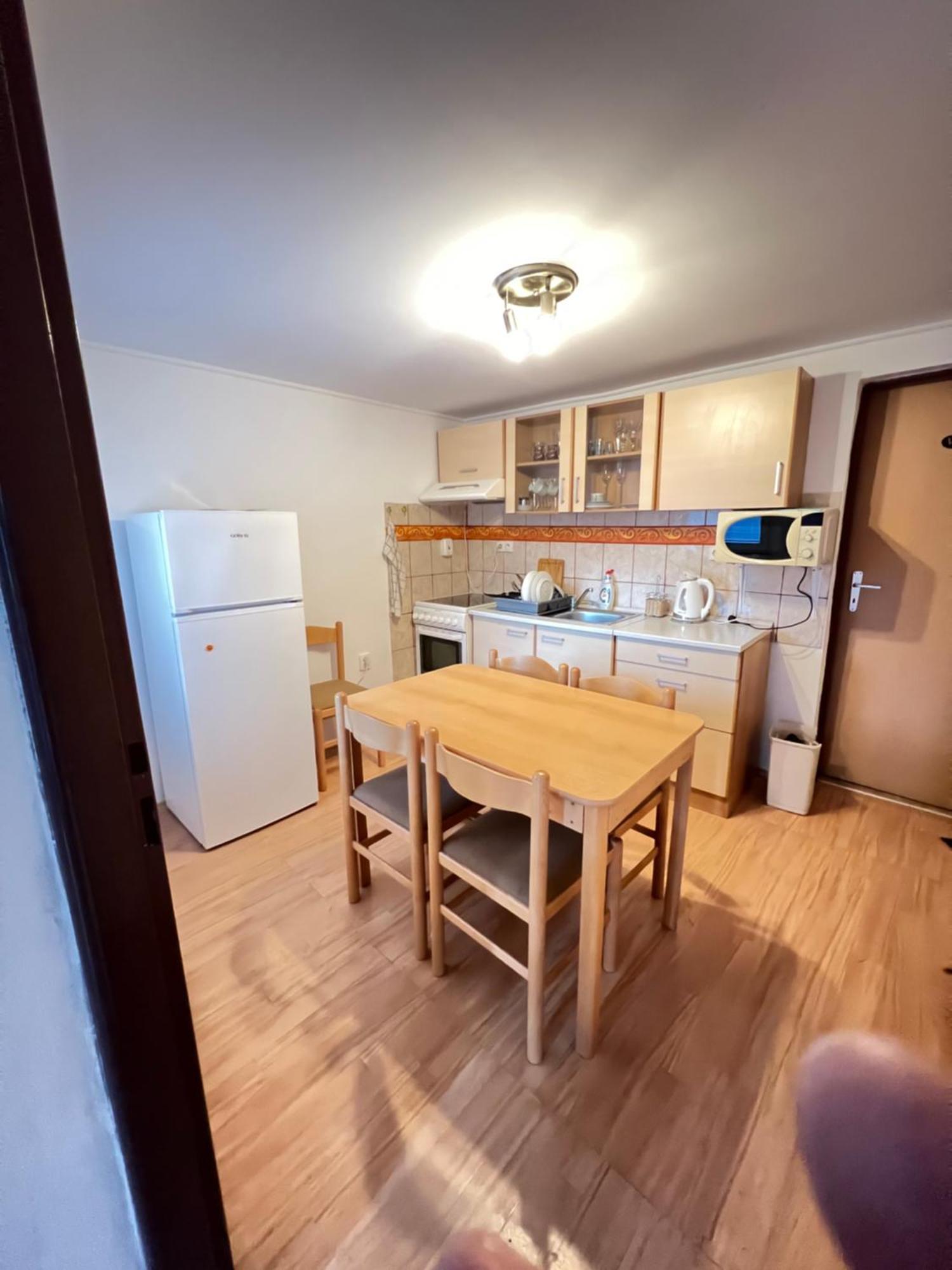 Ubytovani Sykora Apartments Velky Meder Ngoại thất bức ảnh